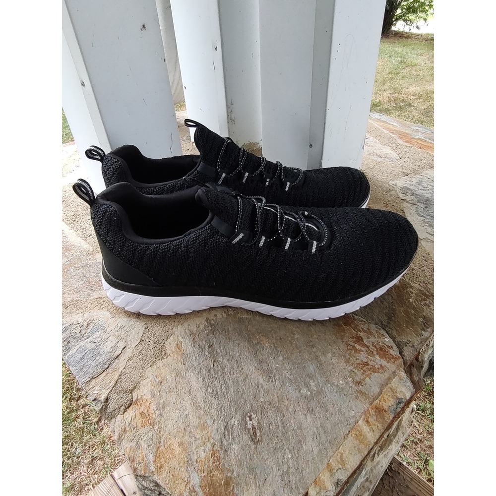 Athletic Works Womens Black Knit Bungee Slip On Sneakers Odor Control 9.5W